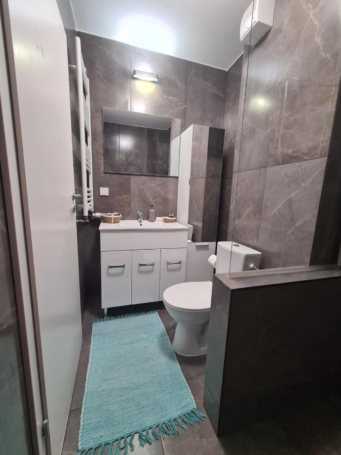 Christopher Apartment أرادايا المظهر الخارجي الصورة