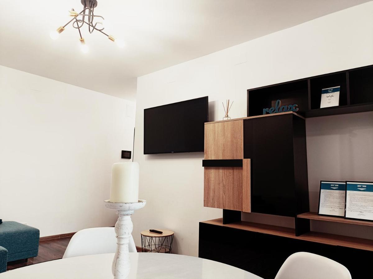 Christopher Apartment أرادايا المظهر الخارجي الصورة