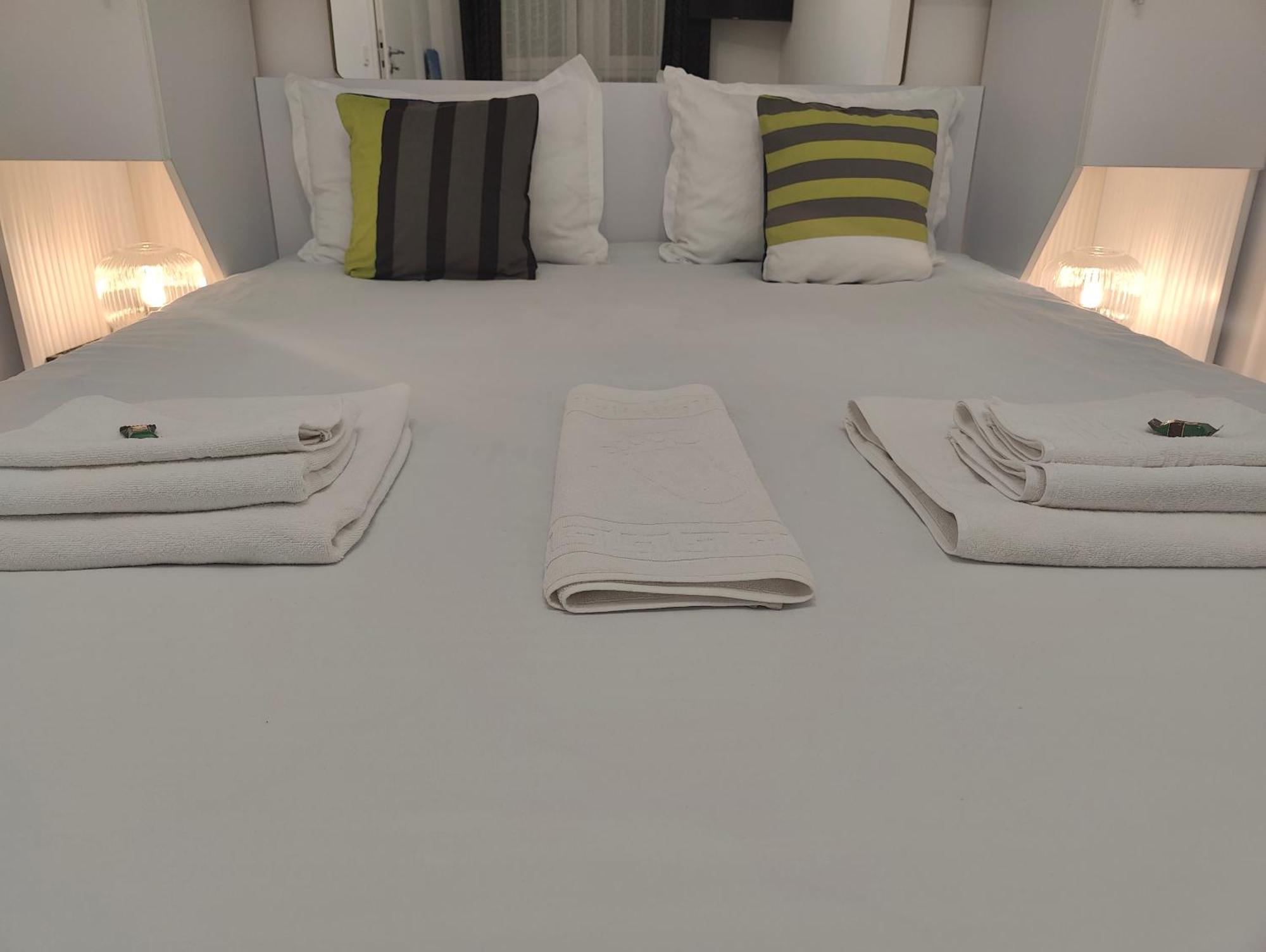 Christopher Apartment أرادايا المظهر الخارجي الصورة